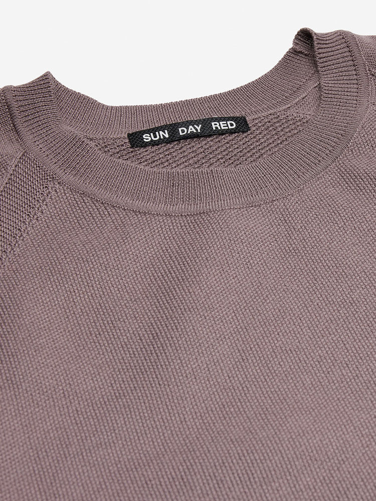 Sun Day Red 3D Knit Cashmere Crew Tyrian | 4253-LTPBG