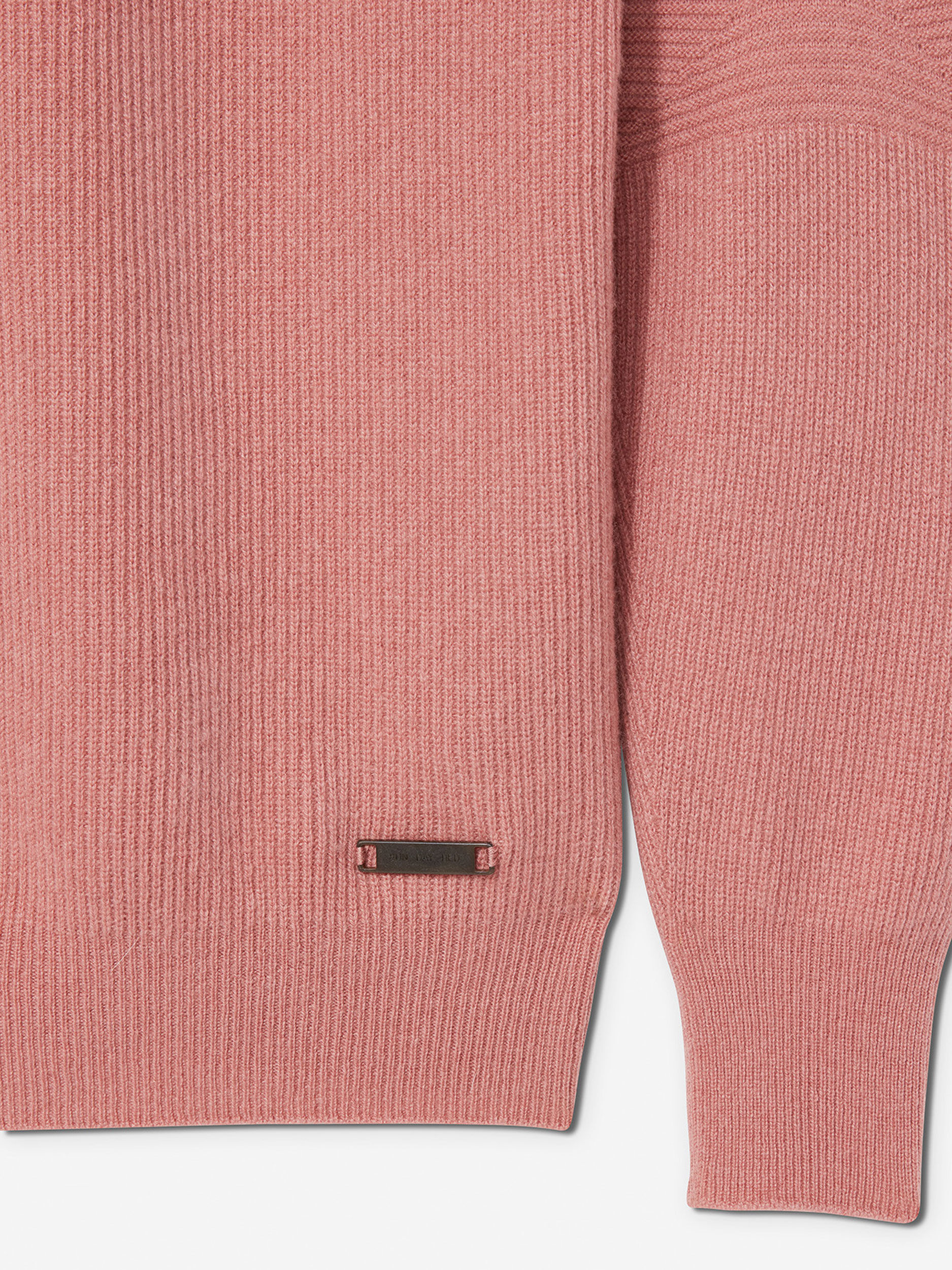 Sun Day Red 3D Knit Cashmere Quarter Zip Pinkki | 7294-POQUA